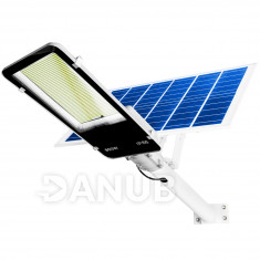 LED napelemes utcai lámpa 800W - 6500K - 3,2V - 13Ah - tartóval és távirányítással