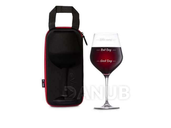 Tok Who Cares maxi borospohárral 