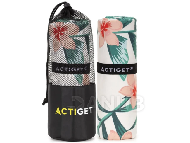 Gyorsan száradó törölköző 100 x 180 cm – virágok és zöld növények