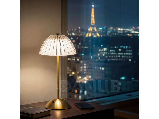 Asztali lámpa - arany színű - állítható színhőm, fényerő - akkumulátoros - USB