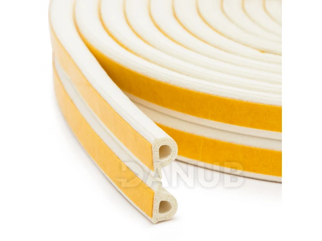 Öntapadós ajtó/ablak szigetelés