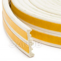 Öntapadós ajtó/ablak szigetelés